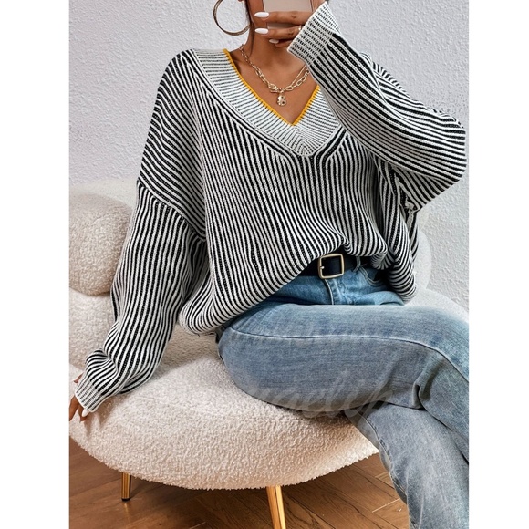 Oversized Rib Knit Striped V-Neck Black Gray Pullover Sweater - Picture 3 of 8